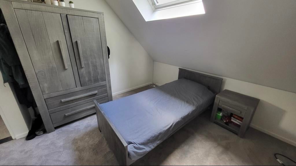 Complete Coming Kids kinderslaapkamer (kast, bed, nachtkastj, Kinderen en Baby's, Kinderkamer | Commodes en Kasten, Ophalen, Gebruikt