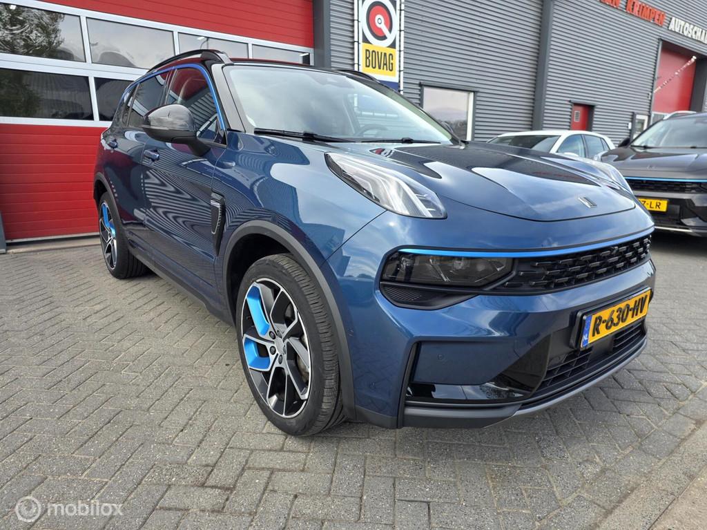 Lynk & Co 01 - 1.5 261pk PHEV 7DCTH PanoramaDak | 360Camera, 1800 kg, Euro 6, Blauw, 120 €/maand