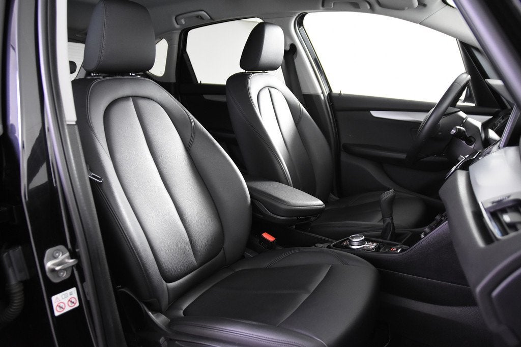 BMW 2 Serie Active Tourer 216i *1ste Eigenaar*Leer*Trekhaak*, Voorwielaandrijving, Gebruikt, Zwart, Leder