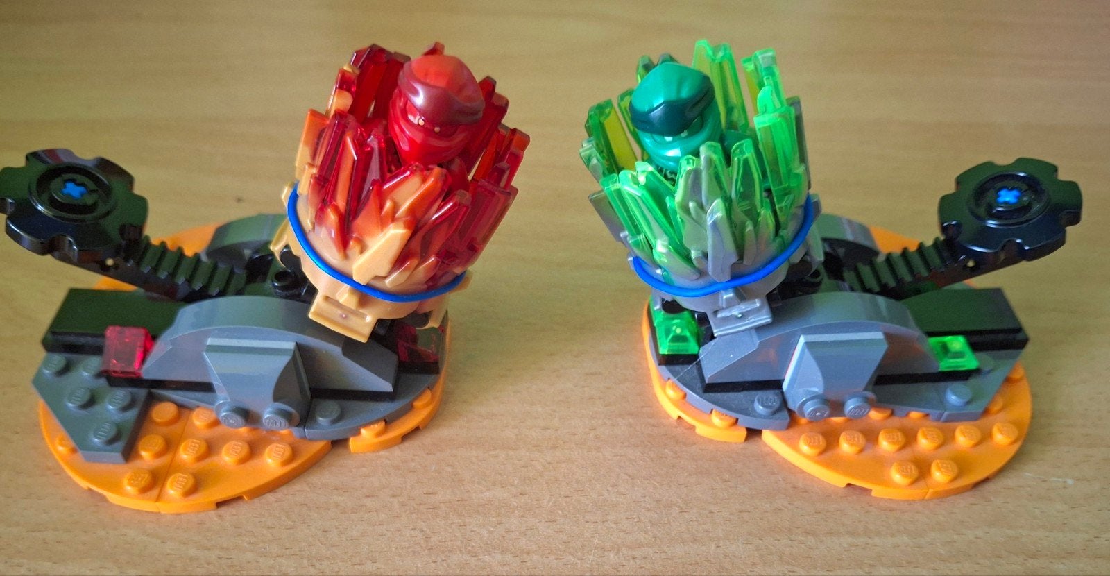 LEGO Ninjago Spinjitzu Burst Lloyd & Kai (70687 & 70688), Ophalen of Verzenden, Zo goed als nieuw, Overige merken