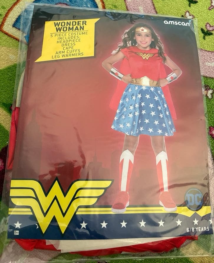 Wonder Woman kostuum voor meisjes - 6/8 jaar, Ophalen, Gebruikt, 122 t/m 128, Meisje