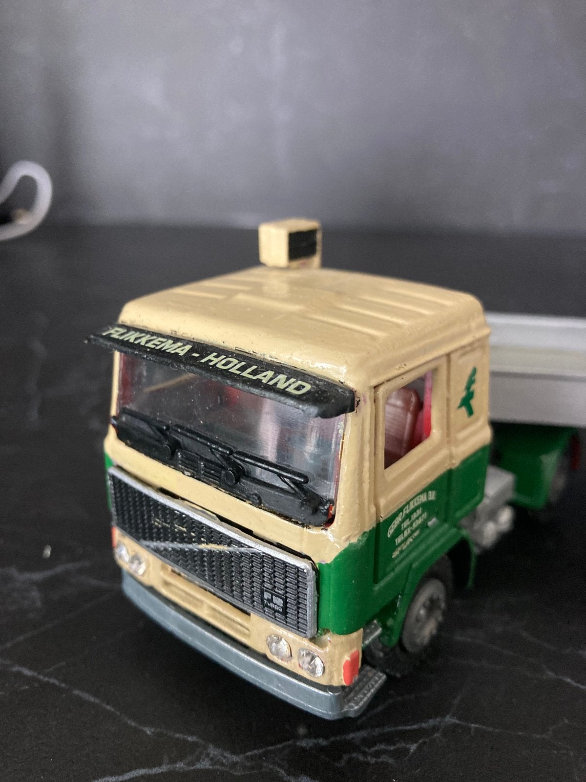 Tekno Volvo F12 Flikkema, Hobby en Vrije tijd, Modelauto's | 1:50, Ophalen of Verzenden, Zo goed als nieuw, Bus of Vrachtwagen