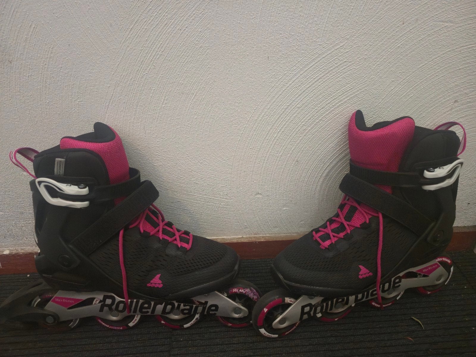 Dames skeelers Roller blade Astro 80 SP, Sport en Fitness, Skeelers, Ophalen of Verzenden, Zo goed als nieuw, Dames