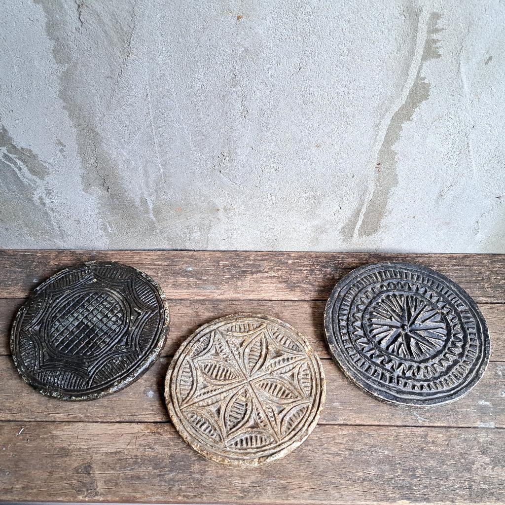 1x Landelijke stenen onderzetter mandala sober stoer *Etage3, ., Ophalen of Verzenden, Zo goed als nieuw, .