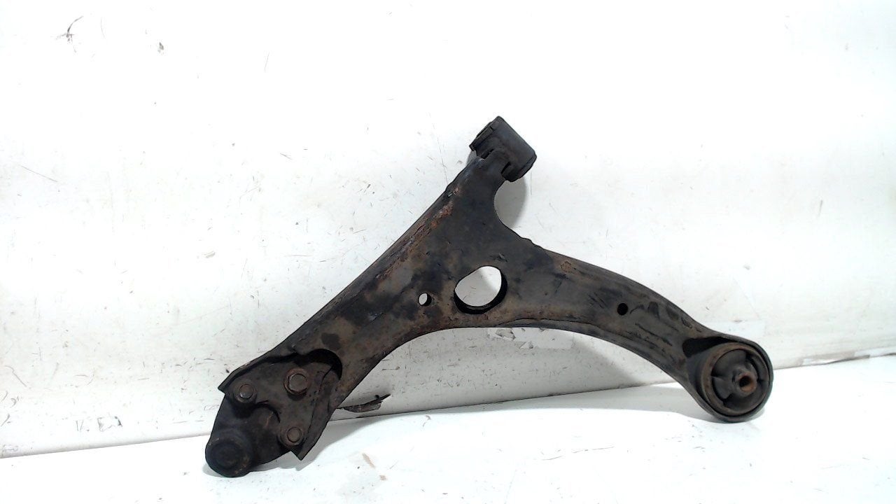 Draagarm rechts voor Toyota Corolla, Onderdelen@venauto.nl, Van der Ven Autorecycling B.V., Gebruikt, Ettenseweg 76, 4706 PB Roosendaal, The Netherlands