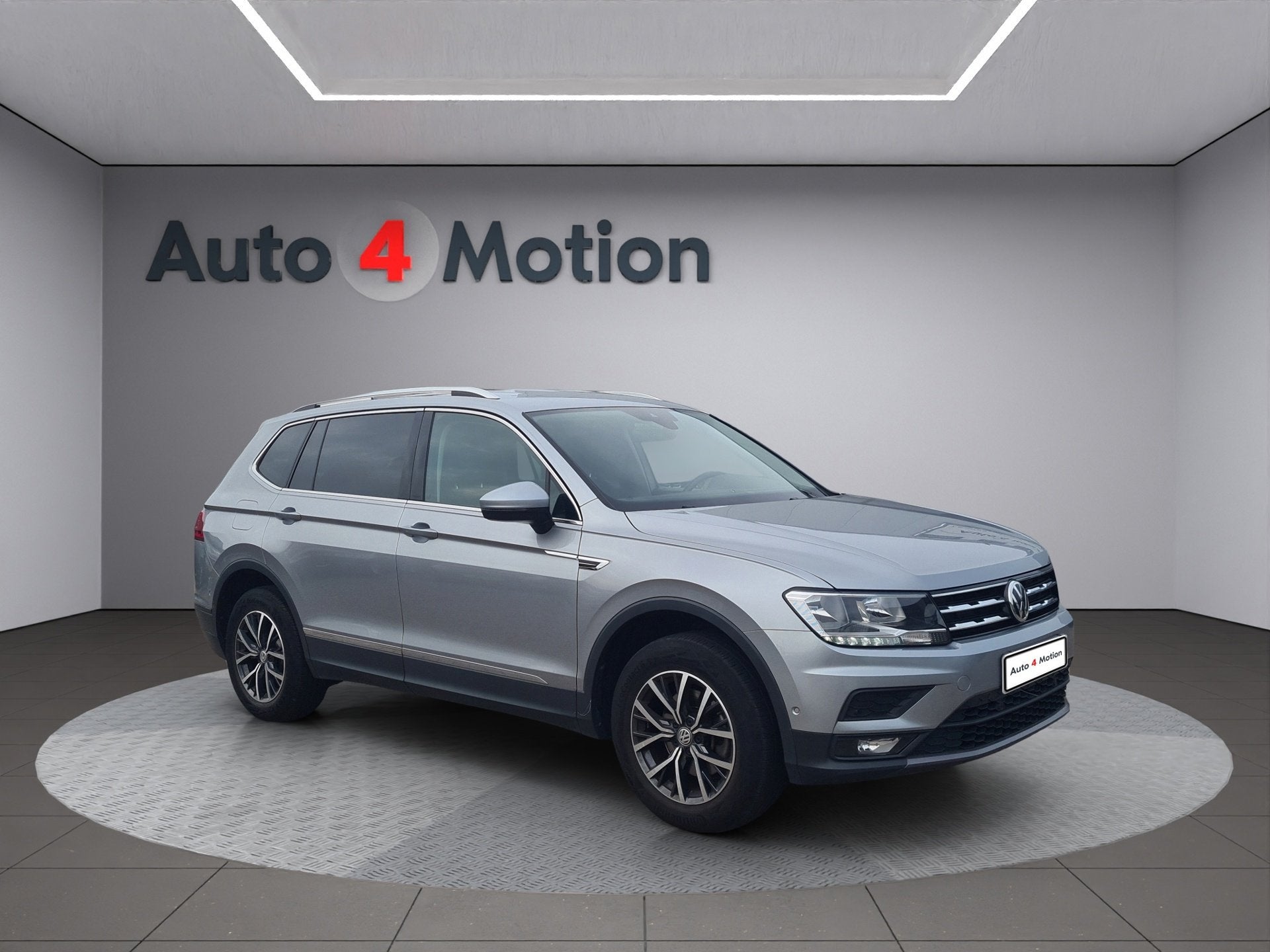 Foto 3 van Volkswagen TIGUAN 1.5TSI ALLSPACE MET ECC I NAVIG I ANDROID