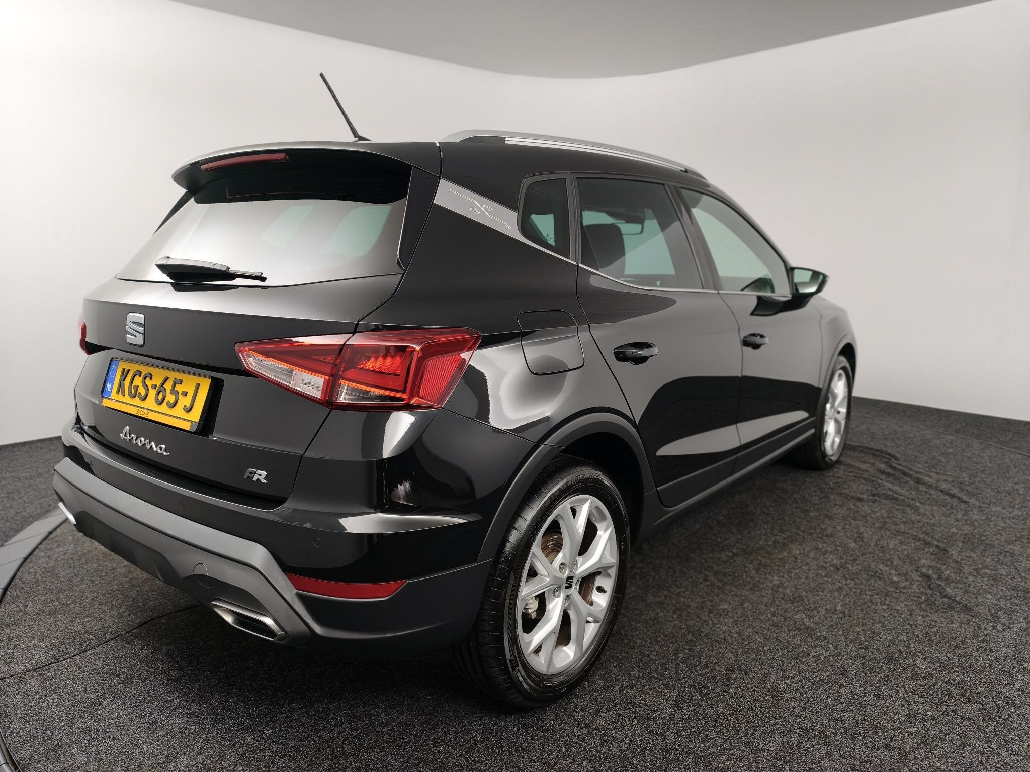 SEAT Arona 1.0 EcoTSI FR Business Connect | Automaat | Clima, Auto's, 1131 kg, Stof, Gebruikt, Zwart