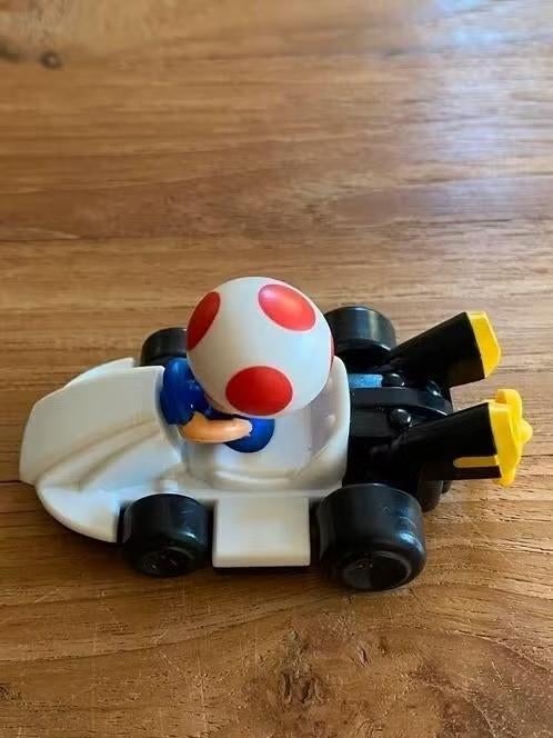 McDonalds - 2014 Nintendo : Toad en Luigi, Ophalen of Verzenden, Zo goed als nieuw