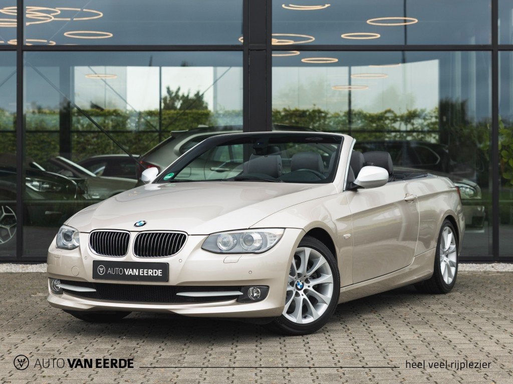 Bmw 3-SERIE 325i Cabrio LCI Aut - Sportst, Prof Navi, COMbox, Achterwielaandrijving, Gebruikt, 4 stoelen, 2996 cc