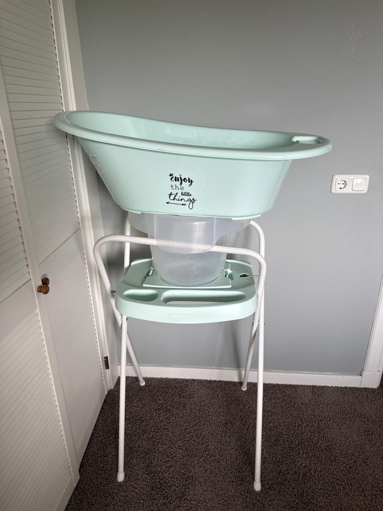 Baby badje met standaard en kuip - Bébé-jou, Ophalen, Gebruikt, Badje, Bébé-jou