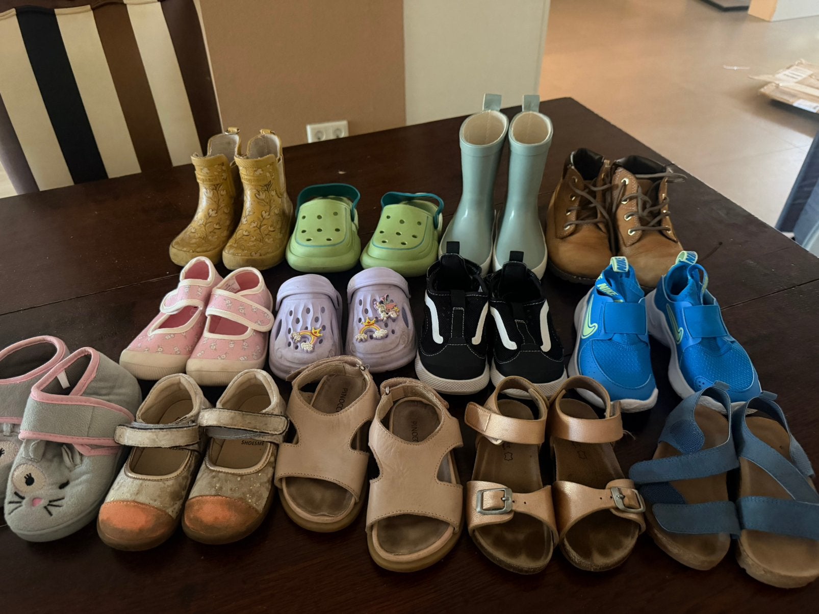Groot kinderschoenen pakket maat 21 t/m 26 – 13 paar –merken, Ophalen of Verzenden, Zo goed als nieuw, Meisje, Schoentjes