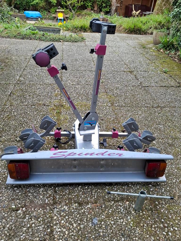 Spinder Trekhaakdrager voor 2 fietsen, Ophalen