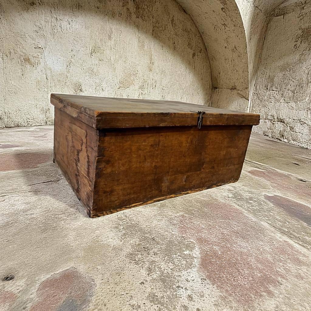 Vintage houten kist / bijzettafel / coffee table, Huis en Inrichting, Woonaccessoires | Kisten, Ophalen, 50 tot 100 cm, Minder dan 50 cm