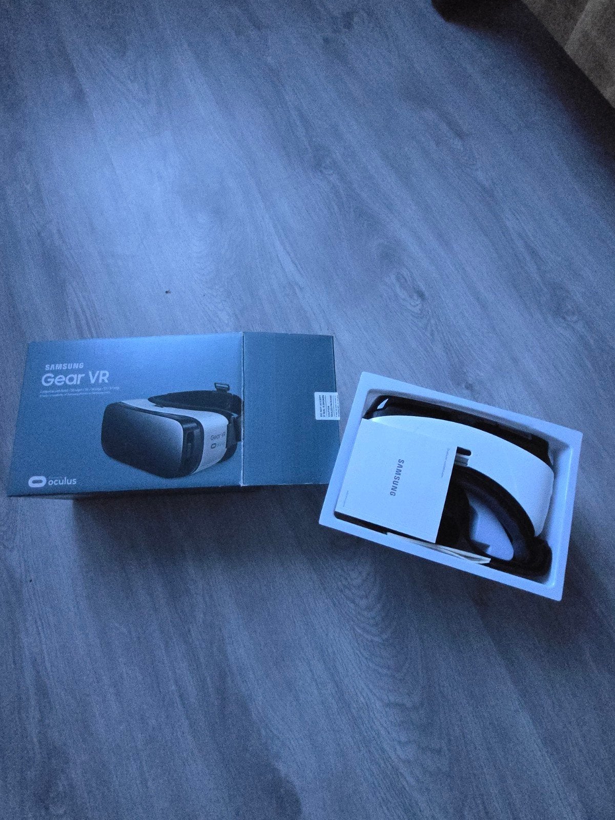 Samsung Gear VR 3D Bril met Oculus, Spelcomputers en Games, Virtual Reality, Zo goed als nieuw, Telefoon, VR-bril, Ophalen