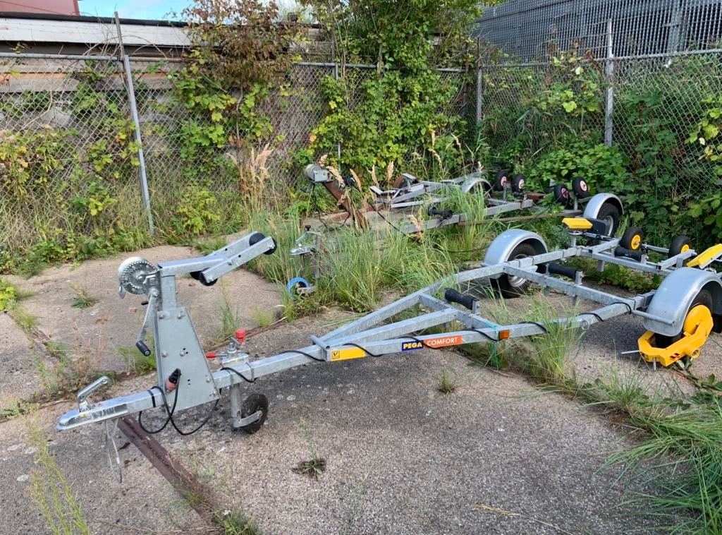 Boot trailer huren boottrailer aanhanger te huur pega, Ophalen