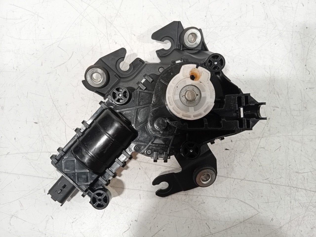 Achterklep motor Peugeot 3008, Onderdelen@venauto.nl, Van der Ven Autorecycling B.V., Gebruikt, Ettenseweg 76, 4706 PB Roosendaal, The Netherlands