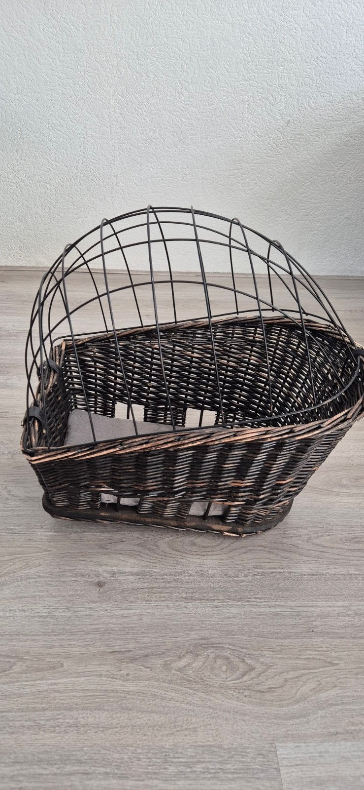Honden fiets mandje, Ophalen
