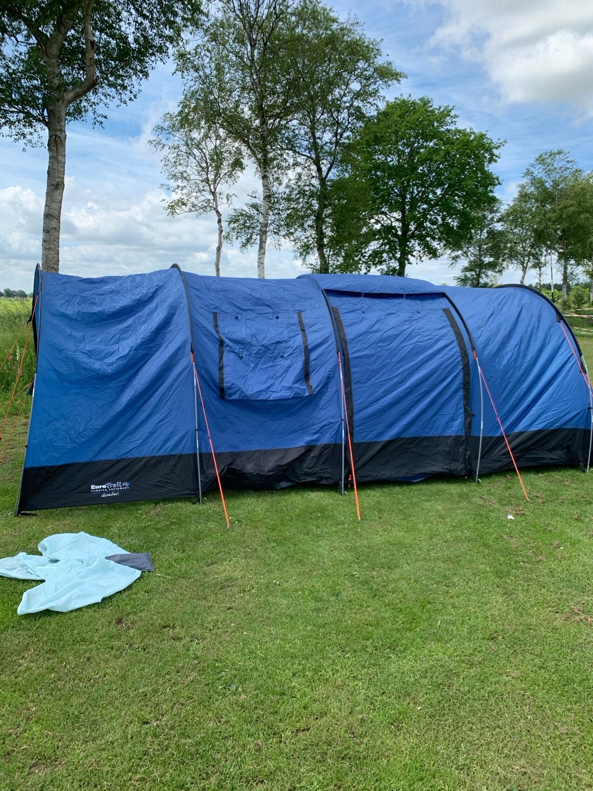 EuroTrail Quebec tunneltent - Ruime tent 4 tot 6 pers, Caravans en Kamperen, Tenten, Ophalen, Gebruikt, Tot en met 6