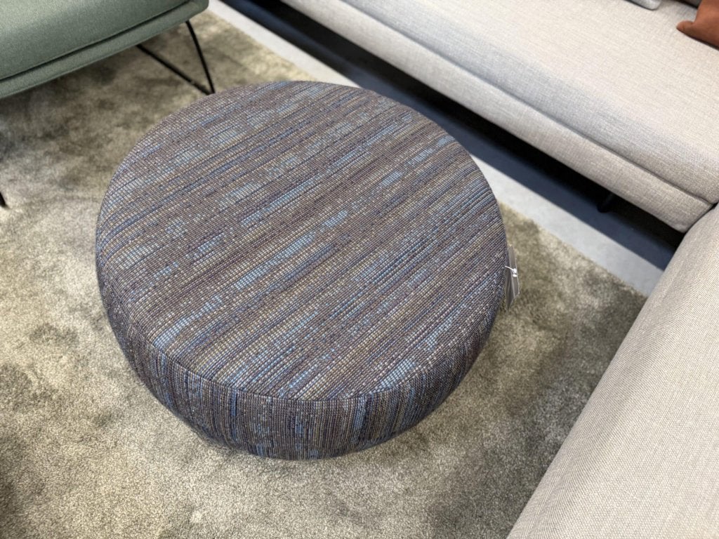 Nieuw Design on Stock Barrell 80 Poef Nevada stof Hocker, Huis en Inrichting, Banken | Voetenbanken en Poefen, Rond, 75 tot 100 cm