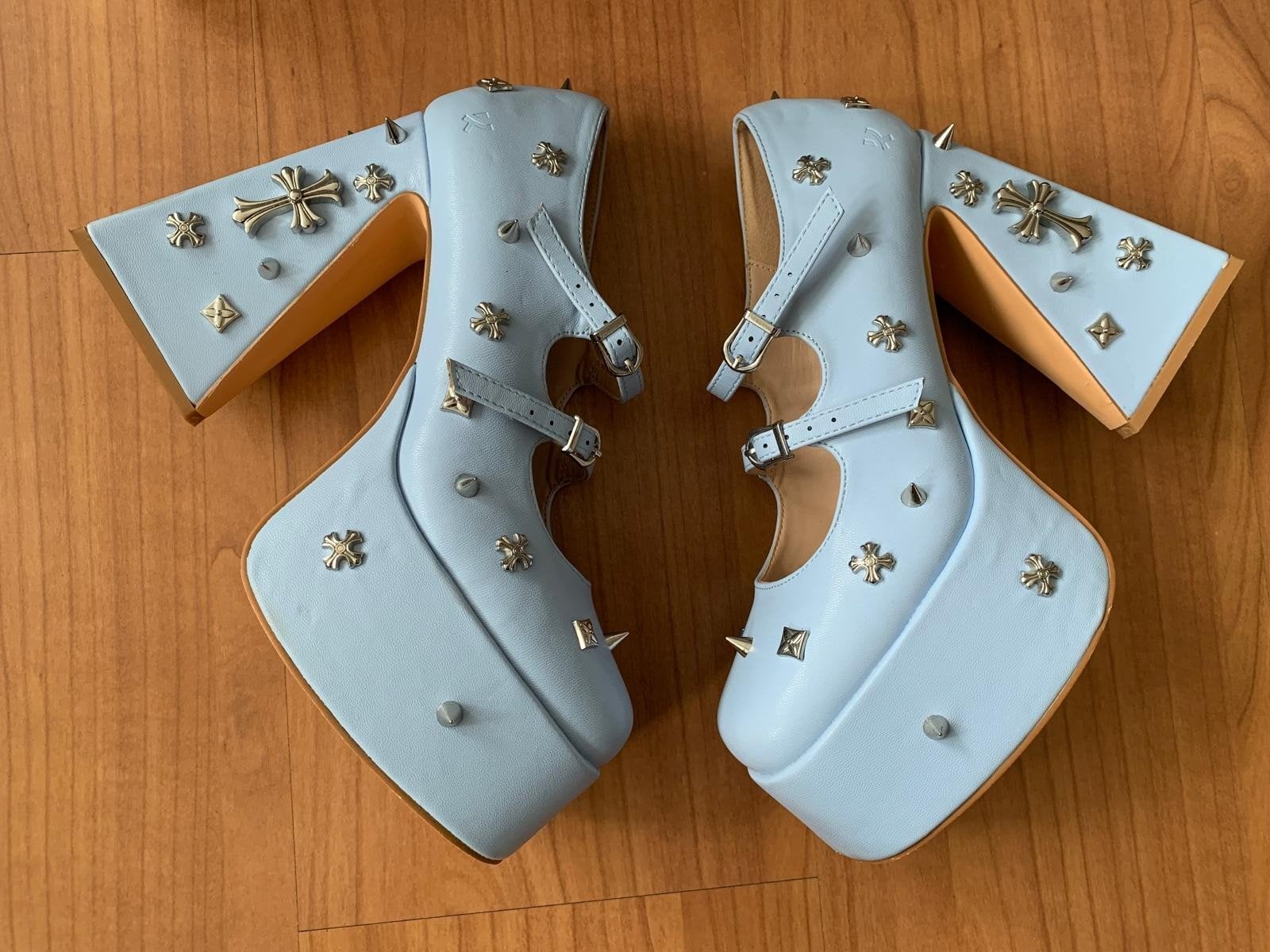 Koi Footwear Devil Tears Vegan Platform Heels – Baby Blue, Blauw, Zo goed als nieuw, Schoenen met hoge hakken, KOI Footwear