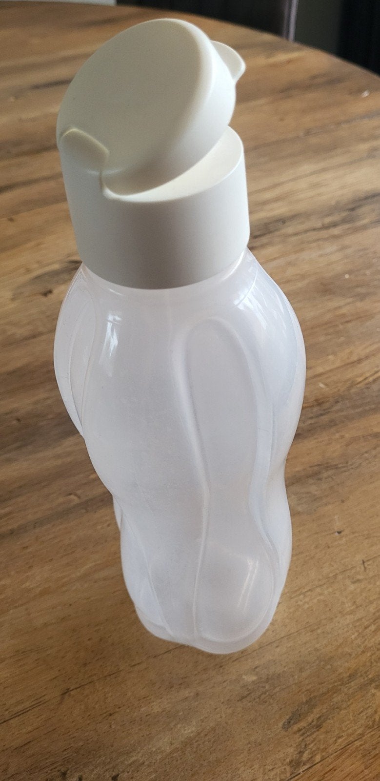 Tupperware literfles wit - Eco drinkfles, Met deksel, Wit, Ophalen of Verzenden, Zo goed als nieuw