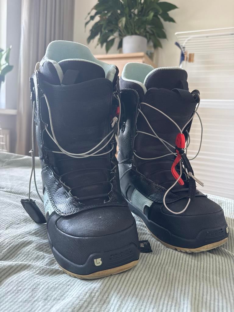 Burton Snowboard Boots Maat 40,5 (vallen klein), Sport en Fitness, Snowboarden, Ophalen of Verzenden, Gebruikt, Schoenen