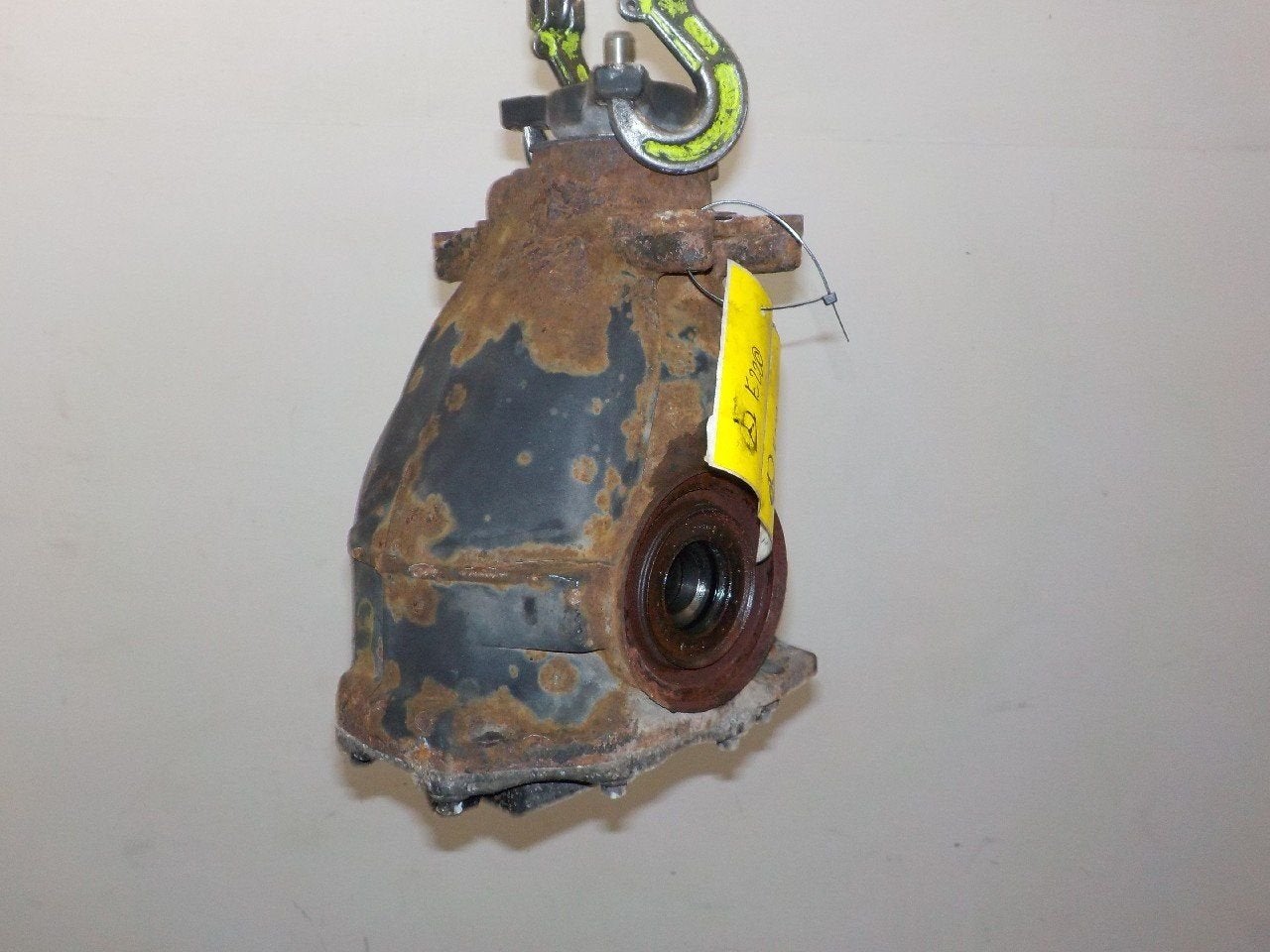 Cardan Mercedes-Benz E-Klasse, Onderdelen@venauto.nl, Van der Ven Autorecycling B.V., Gebruikt, Ettenseweg 76, 4706 PB Roosendaal, The Netherlands
