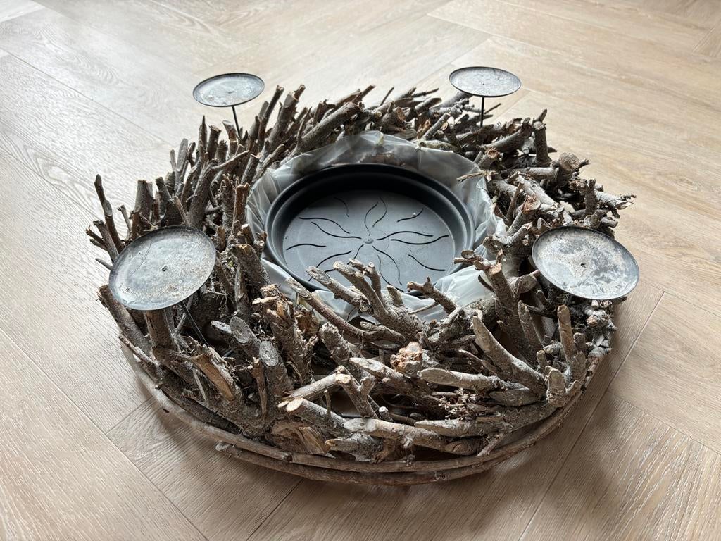 Houten krans met 4 kaarsenhouders, Huis en Inrichting, Woonaccessoires | Kransen, Ophalen of Verzenden, Gebruikt