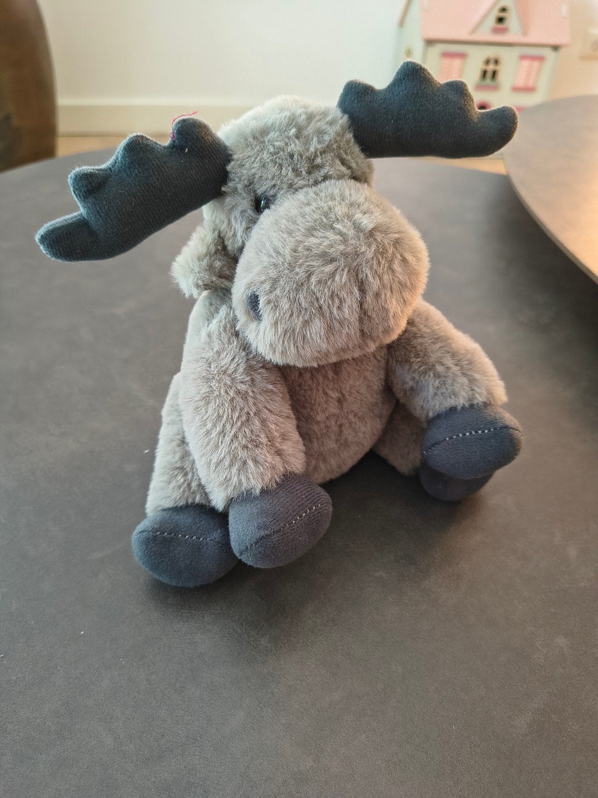 Volvo Elandknuffel, Ophalen