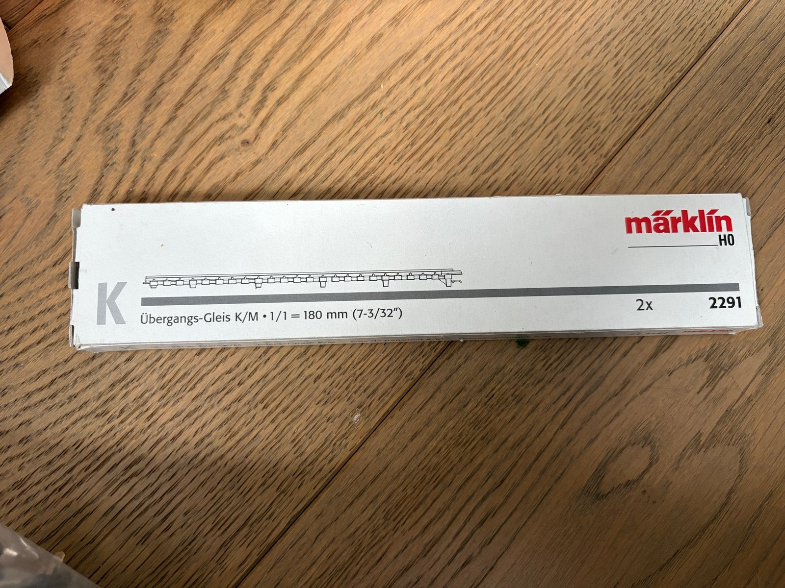 Märklin H0 Overgangsgleis K/M - Nieuw in verpakking, Hobby en Vrije tijd, Wisselstroom, Nieuw, Rails, Ophalen of Verzenden