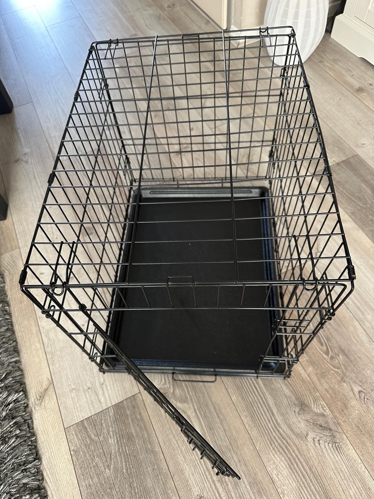 Honden bench, Dieren en Toebehoren, Hondenbenches, Ophalen of Verzenden, Zo goed als nieuw