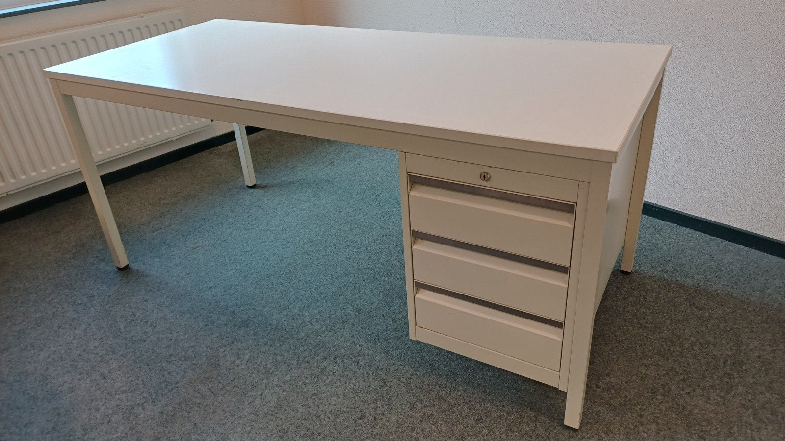 Wit bureau met lades - 170x70 cm, Huis en Inrichting, Bureaus, Ophalen, Met lades, Gebruikt, Metaal