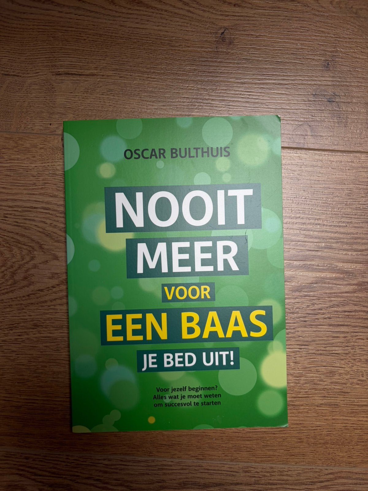 Nooit meer voor een baas je bed uit, Boeken, Ophalen of Verzenden, Beta, Zo goed als nieuw, HBO