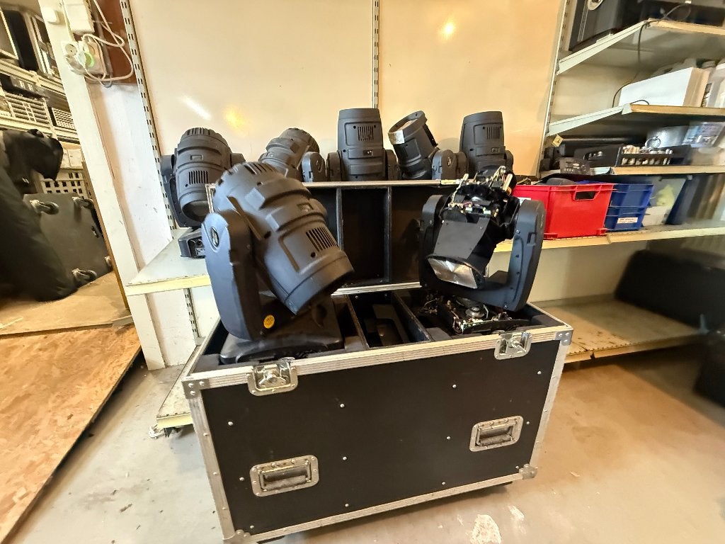 Showtec Indigo Beam LED Movingheads + Flightcase, Ophalen of Verzenden, Gebruikt, Licht