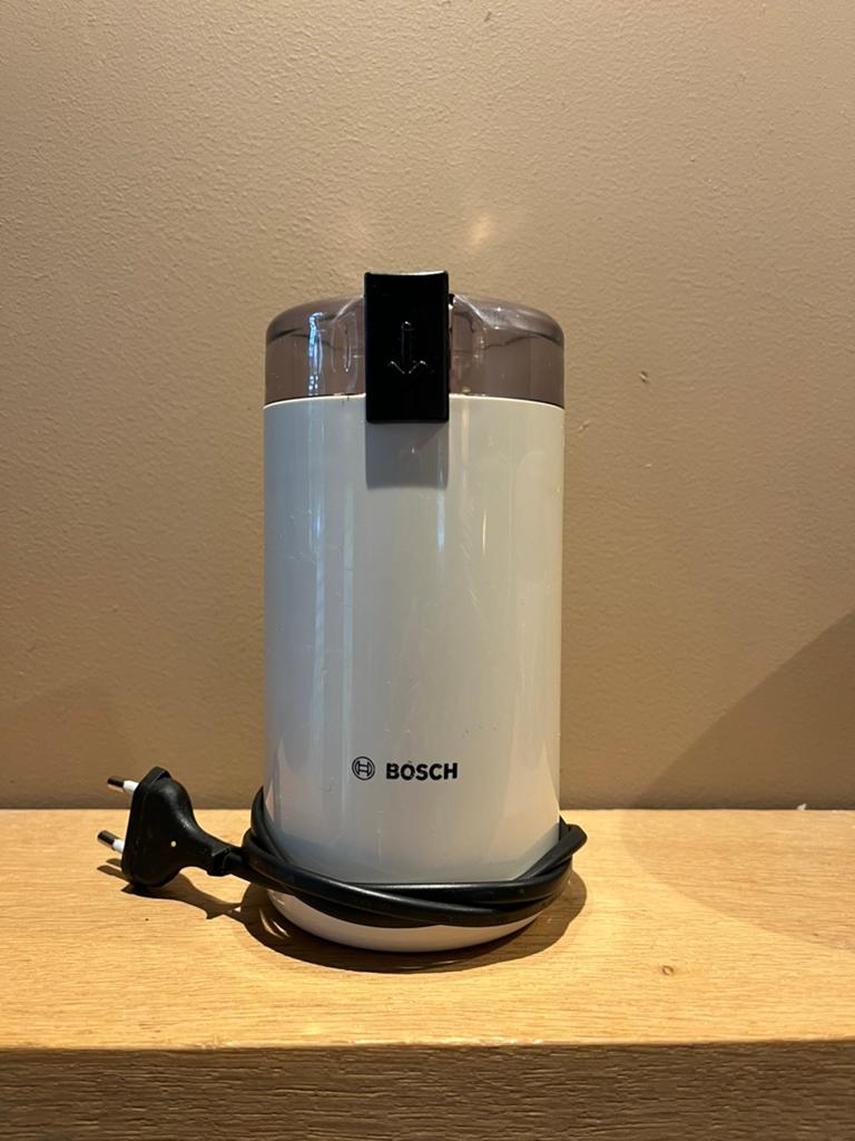 Bosch bonenmaler, Witgoed en Apparatuur, Koffiezetapparaten, Ophalen of Verzenden, Zo goed als nieuw, Koffiemachine