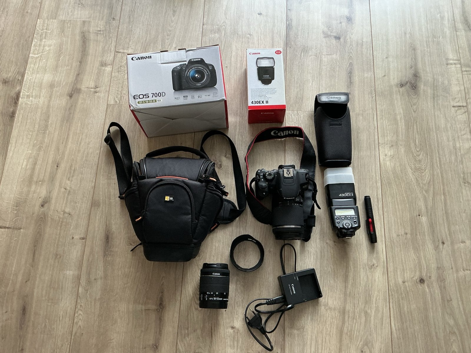 Canon EOS 700D Spiegelreflexcamera met 2 lenzen en flitser, Spiegelreflex, Canon, Beeldstabilisatie, Ophalen of Verzenden