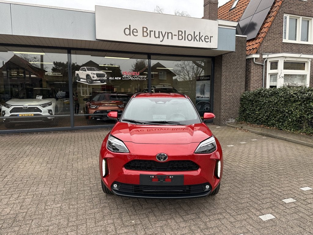 Toyota Yaris Cross 1.5 Hybrid 130 Dynamic + Comfort Pack dod, Stof, Gebruikt, 24 maanden, 23 km/l