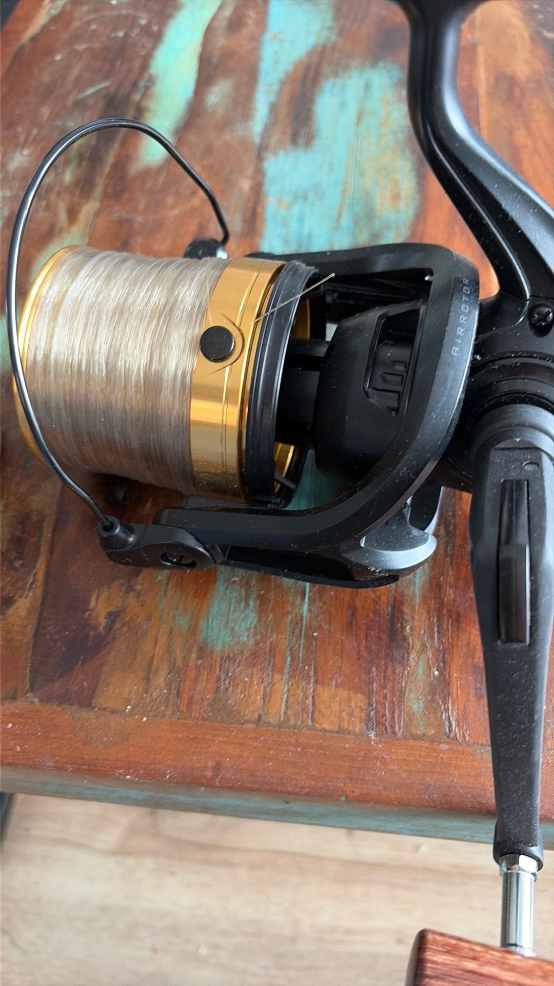 Daiwa Emblem 45 5000LD QD, Ophalen of Verzenden, Zo goed als nieuw, Molen