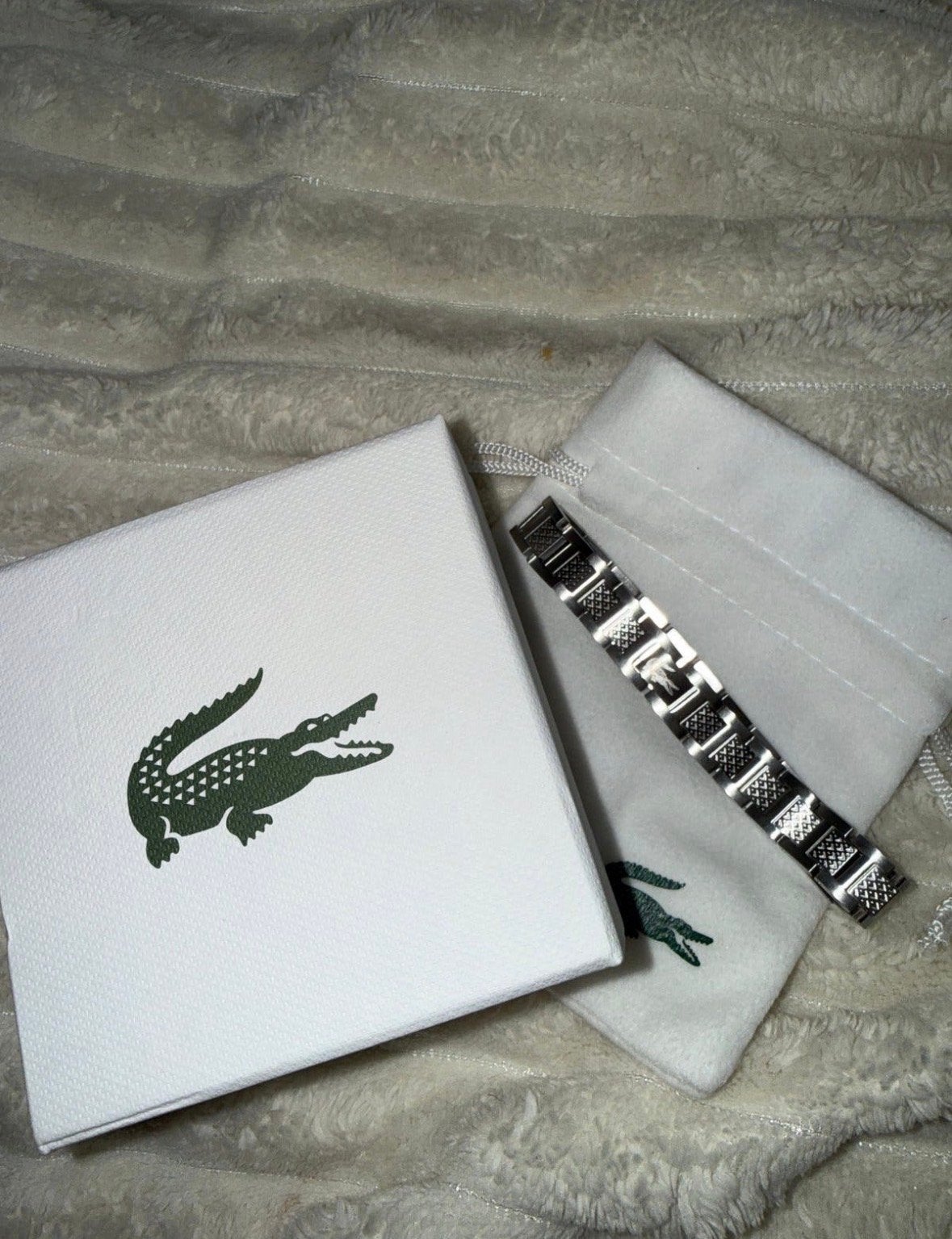 Lacoste Armband Zilverkleurig met Krokodil Logo, Ophalen of Verzenden, Nieuw, Zilver, Staal