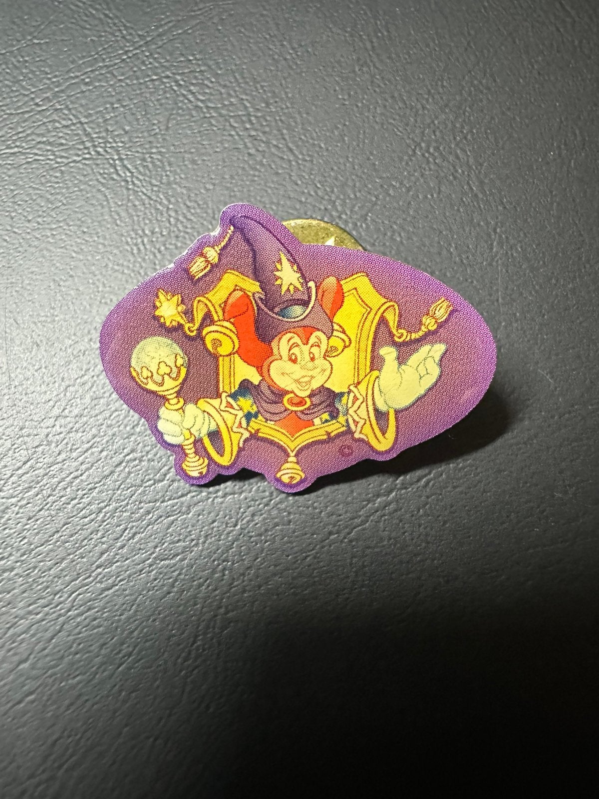 Efteling pin Pardoes de Tovernar (Productions), Ophalen of Verzenden, Zo goed als nieuw, Button of Speldje