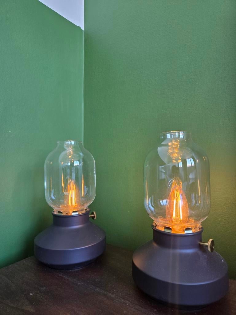 2x IKEA Solvinden LED tafellampen, zwart met glas, Ophalen, Modern, Sfeervol, Industrieel, Zo goed als nieuw, Glas