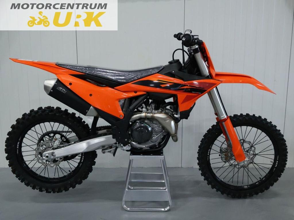 KTM 450 SX-F (bj 2025), Motoren, 450 cc, 2 cilinders, KTM, Bedrijf