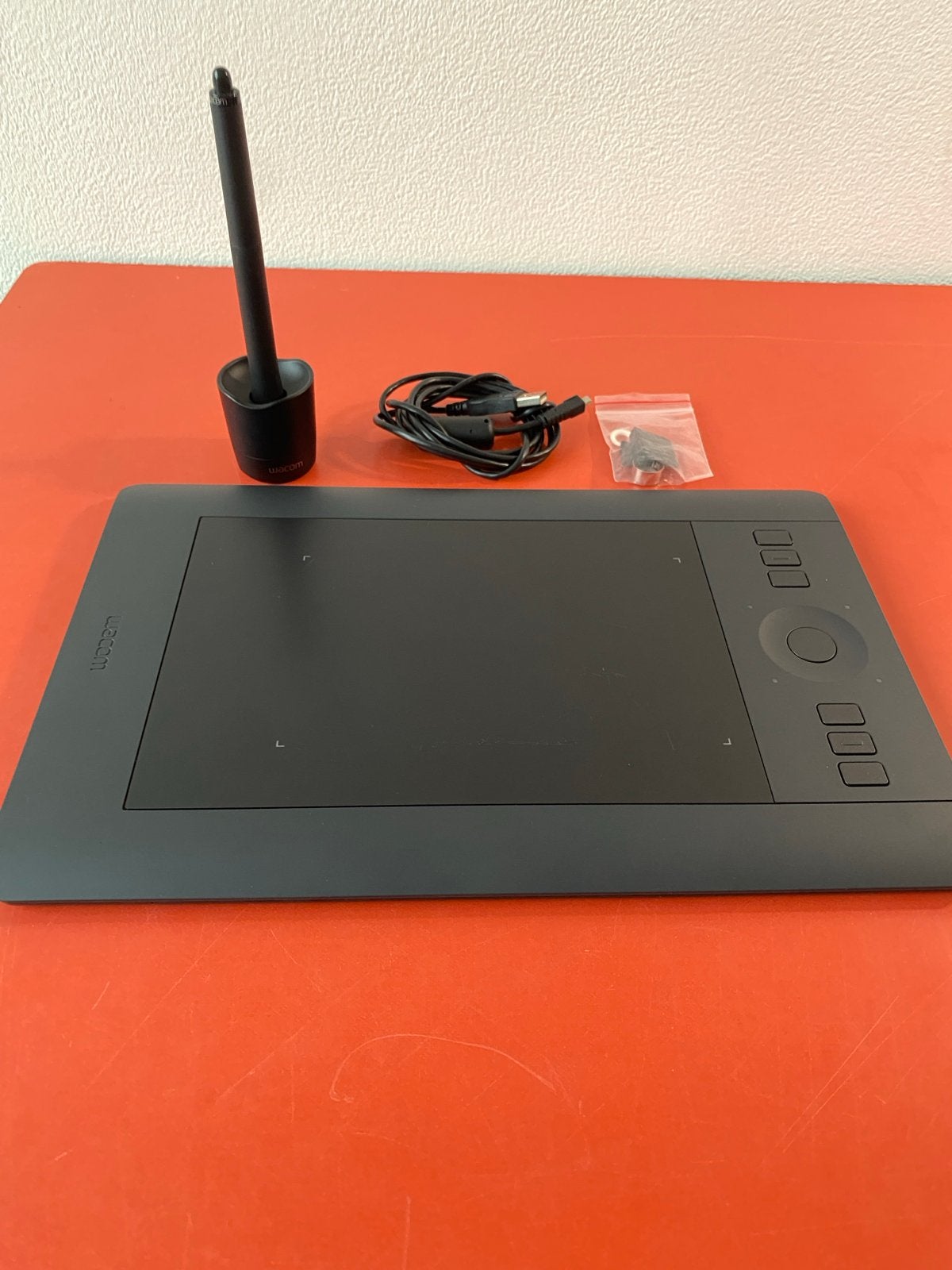 Wacom Intuos Pro Small Pen Tablet PTH-451/K - Lichte Gebruik, Computers en Software, Ophalen of Verzenden, Multi-touch, Gebruikt