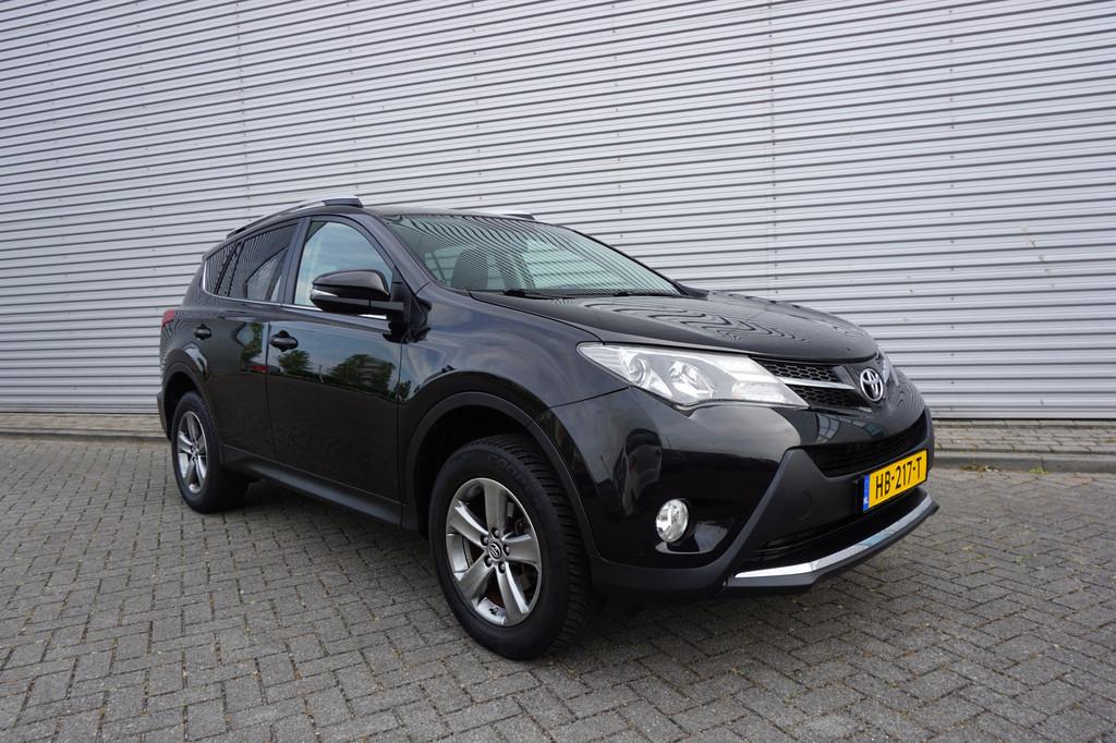 Toyota RAV4 2.0 Dynamic 4WD AUTOMAAT / Airco / Navi / Cruise, Automaat, Gebruikt, Euro 6, 4 cilinders