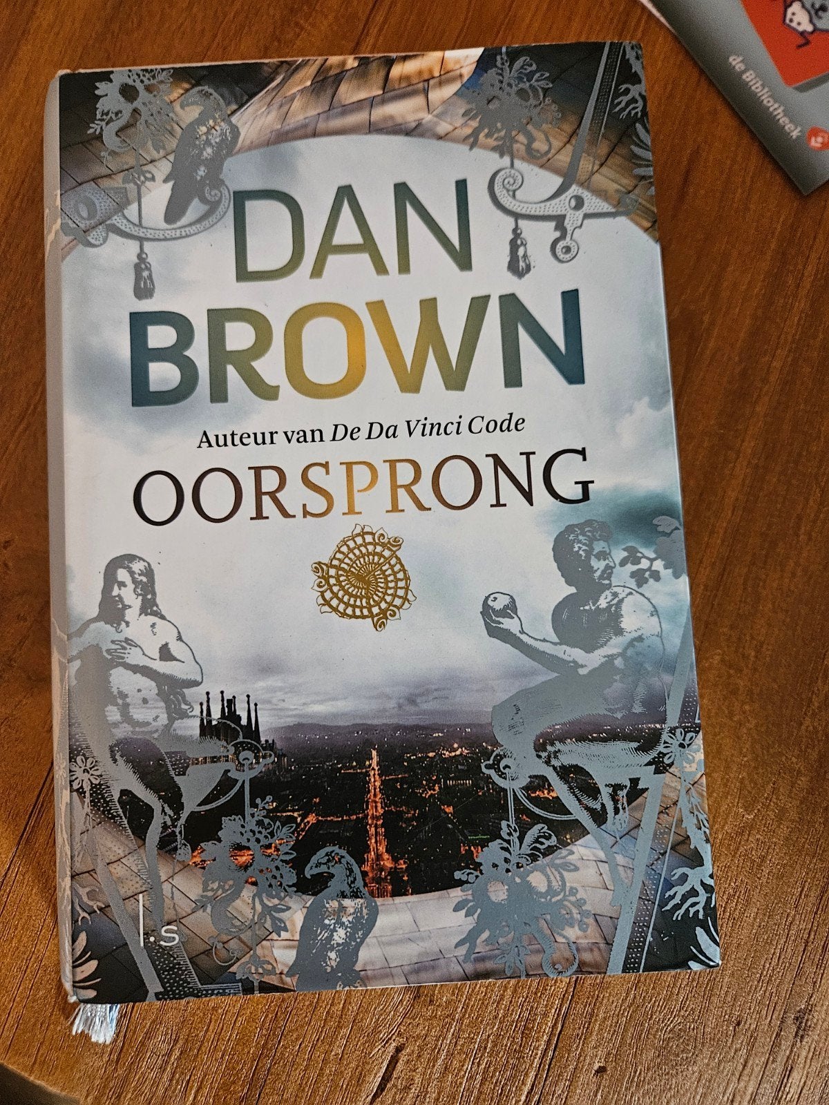 Dan Brown - Oorsprong hardcover (Zeer goede staat), Boeken, Ophalen of Verzenden, Zo goed als nieuw, Dan Brown