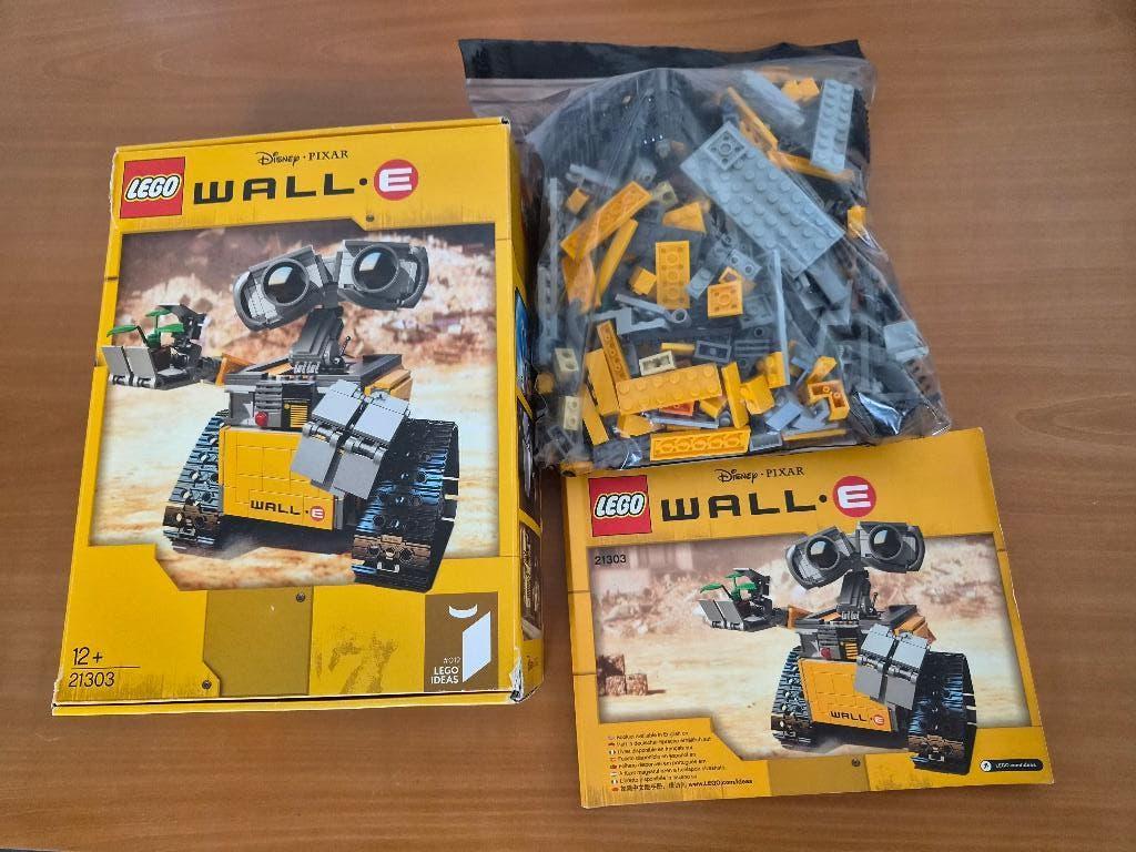 LEGO Ideas Disney Pixar WALL-E (21303) met doos en boekje, Lego, Compleet, Ophalen of Verzenden, Zo goed als nieuw