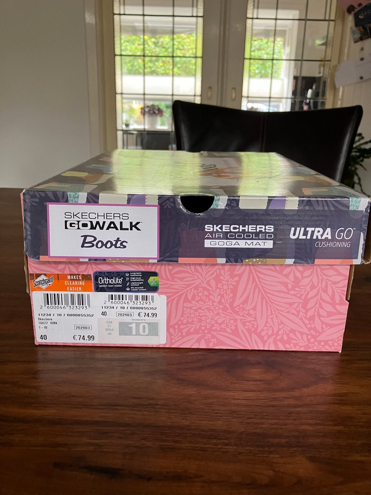 Skechers Go Walk Boots Crème Maat 40 Bont Gevoerd, Beige, Lage of Enkellaarzen, Ophalen of Verzenden, Zo goed als nieuw