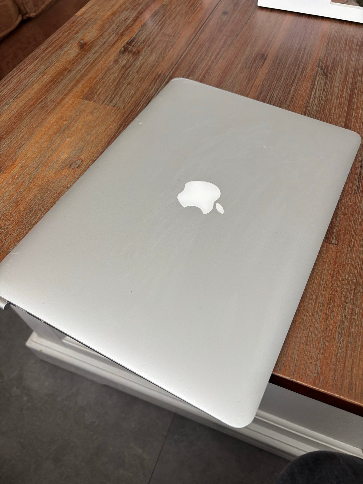 Apple MacBook Air 13-inch (2011) - Goede staat, Computers en Software, Ophalen, Gebruikt, 2 tot 3 Ghz, Qwerty