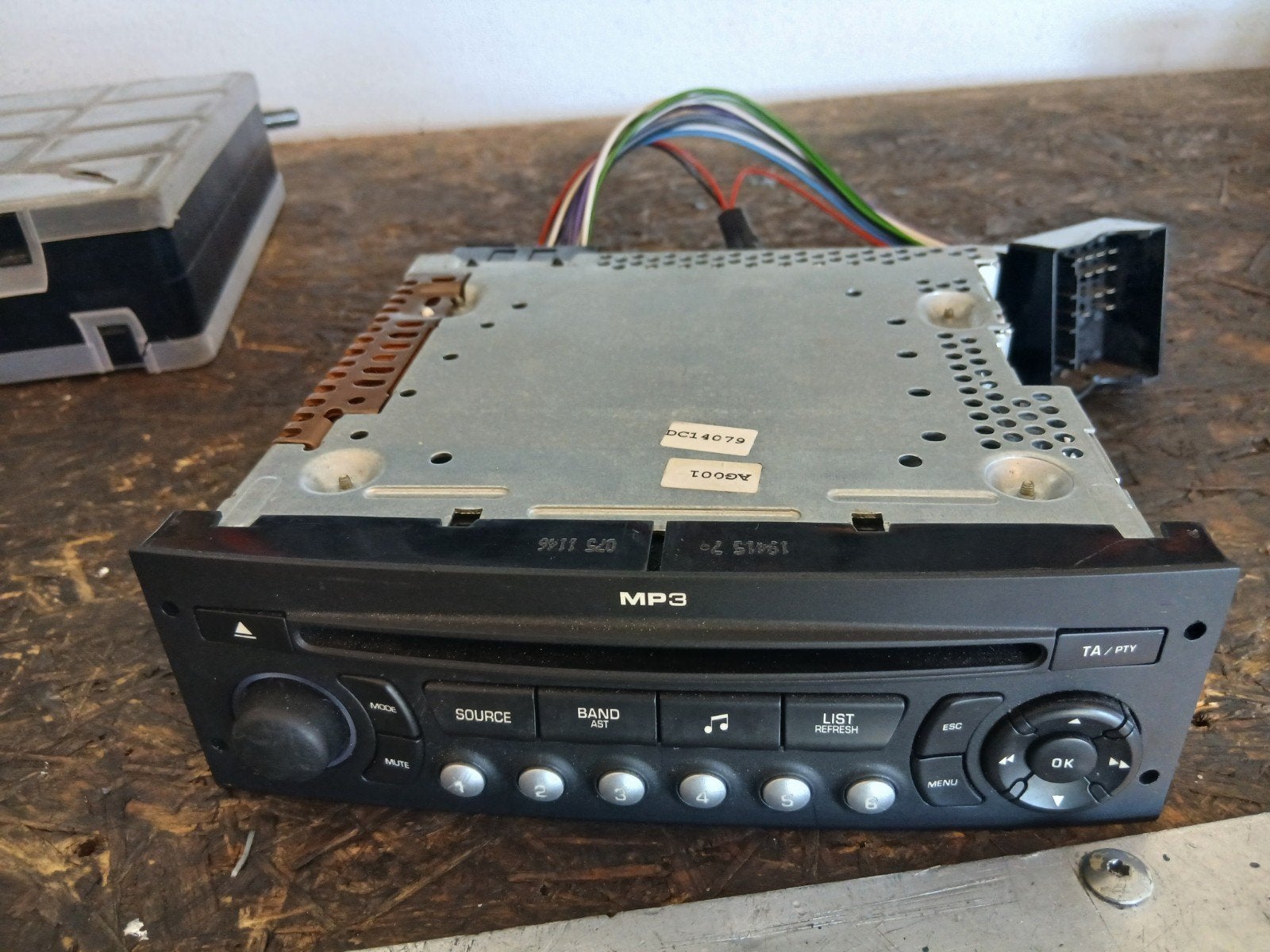 Peugeot/Citroën MP3 Autoradio - Siemens VDO, Ophalen of Verzenden, Gebruikt