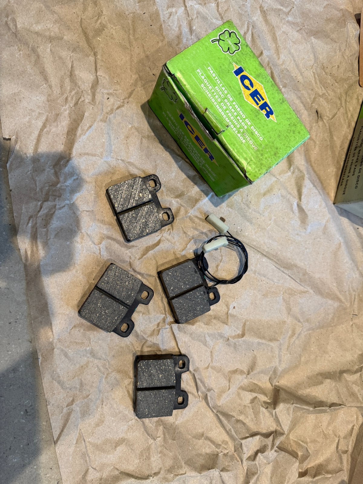 Remblokken achter Alfa Romeo 75, Ophalen, Nieuw, Alfa Romeo